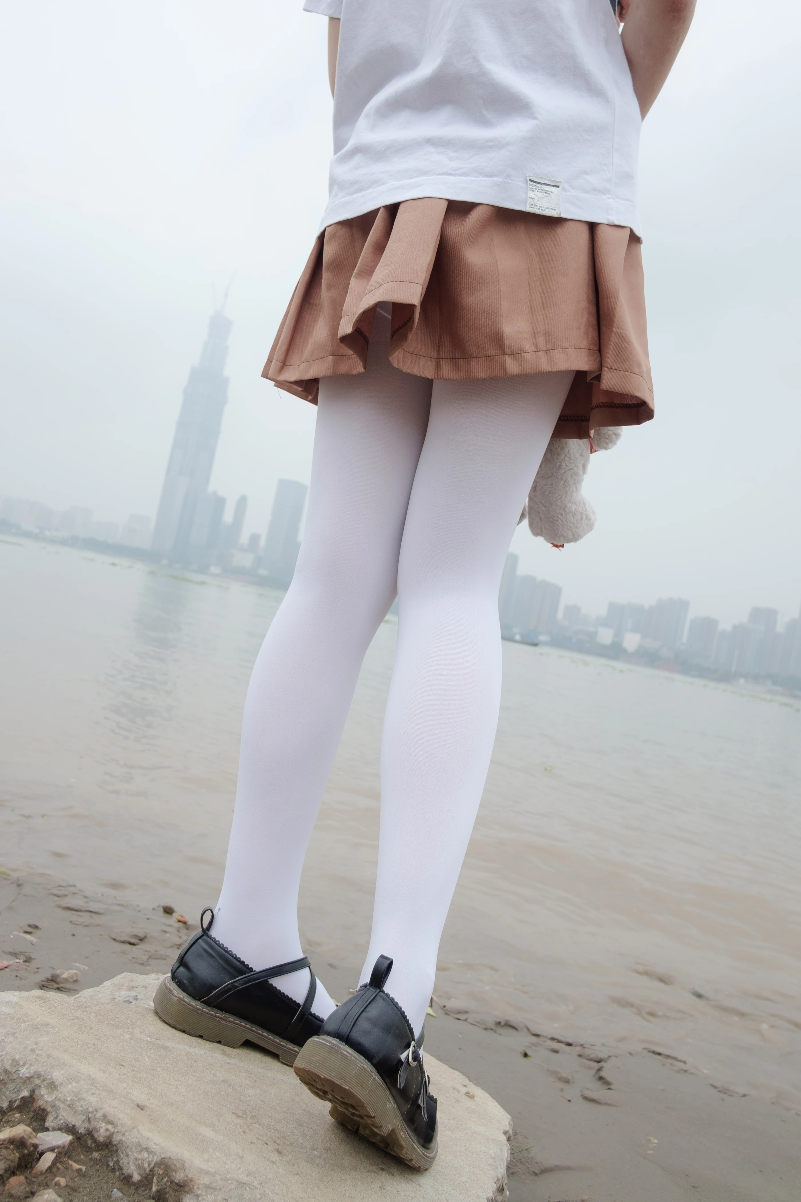 森萝财团 [BETA-004] 高中女生JK白丝外拍 [113P]插图9